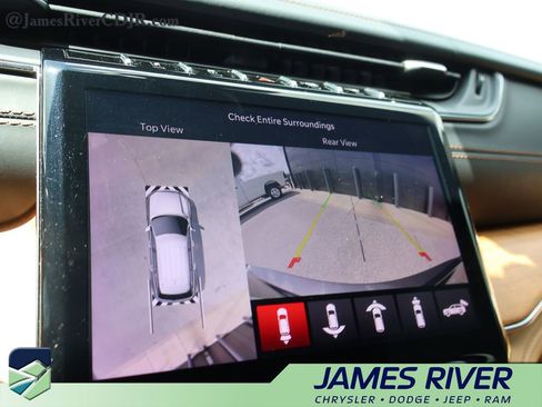 Used 2021 Jeep Grand Cherokee L Summit AWD/4WD image 36