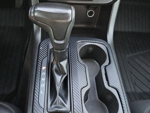 Used 2019 Chevrolet Colorado ZR2 w/ ZR2 Dusk Special Edition image 15