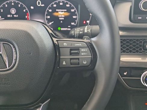 New 2025 Acura Integra image 16