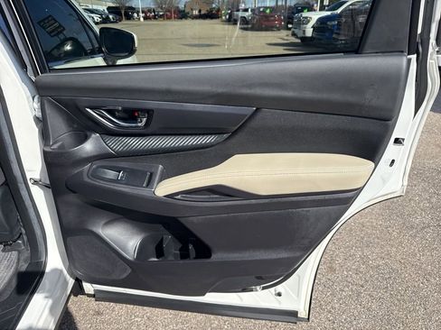 Used 2024 Subaru Ascent Premium w/ Convenience Package image 41