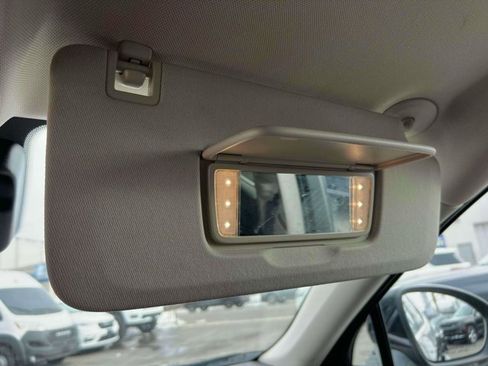 Used 2023 Buick Envision Preferred image 32