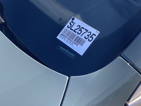 Certified 2025 BMW 530i image 35