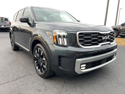 Used 2023 Kia Telluride SX image 3