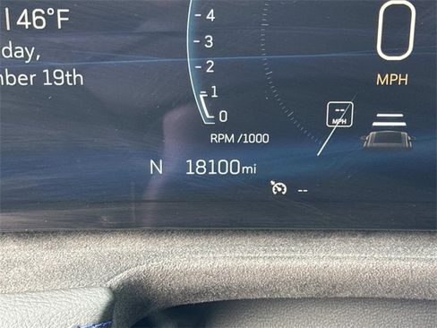 Used 2024 Cadillac XT4 Sport image 30