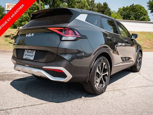 Used 2024 Kia Sportage EX FWD image 8