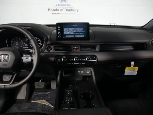 New 2025 Honda Pilot TrailSport image 16