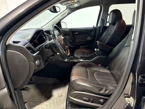Used 2015 Chevrolet Traverse LTZ AWD/4WD image 22