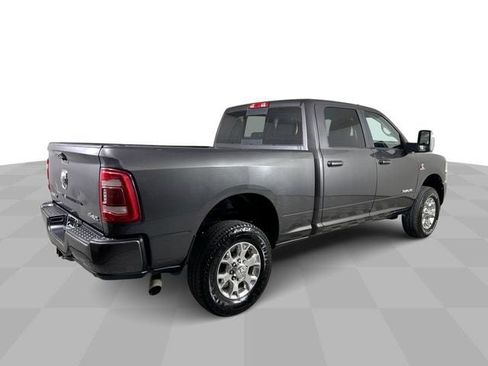 Used 2024 RAM 2500 Laramie AWD/4WD image 8