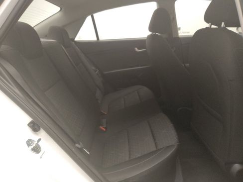 Used 2021 Kia Rio LX image 19