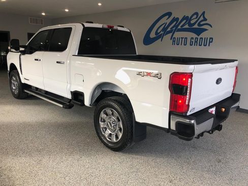 Used 2025 Ford F250 Lariat w/ Chrome Package image 5