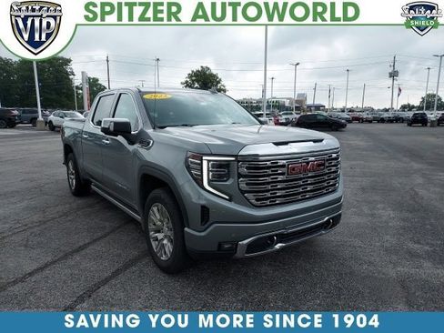 Used 2023 GMC Sierra 1500 Denali w/ Technology Package AWD/4WD image 1