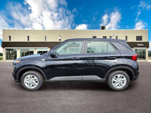 New 2026 Hyundai Venue SE FWD image 6