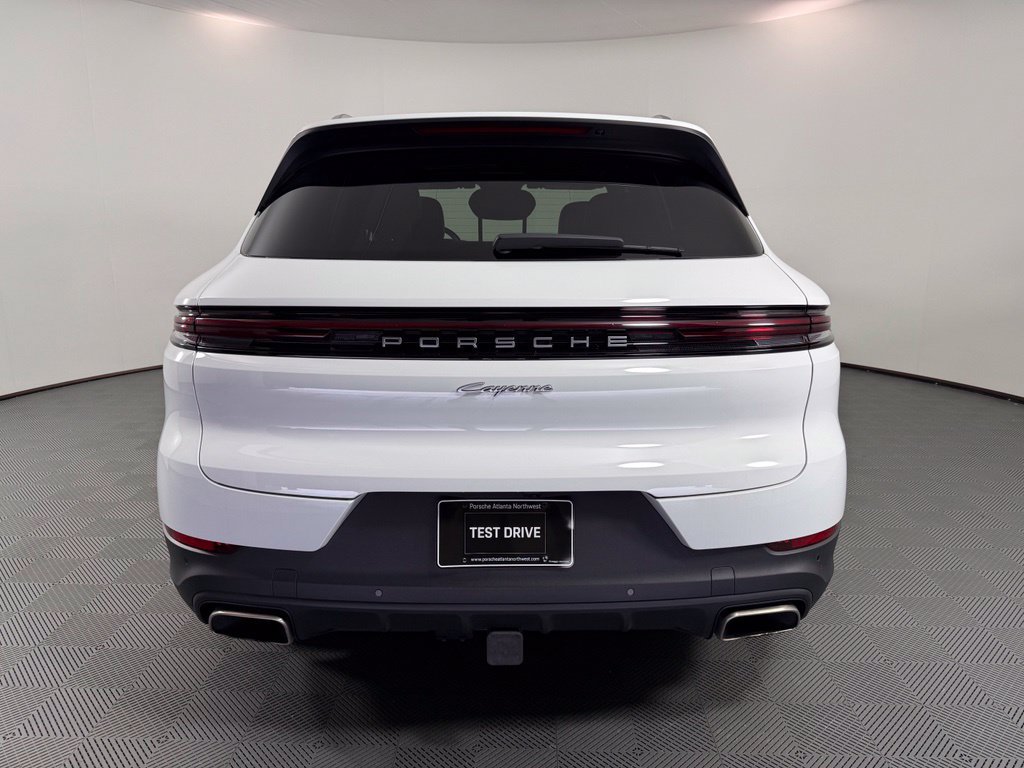 Certified 2026 Porsche Cayenne E-Hybrid AWD/4WD image 6