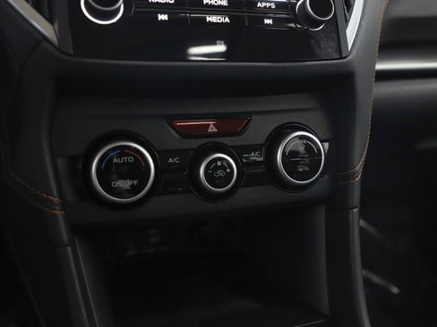 Used 2023 Subaru Crosstrek 2.5i Limited w/ Moonroof Package image 22