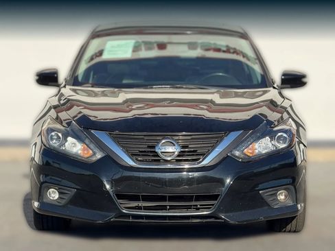 Used 2017 Nissan Altima 2.5 SL w/ 2.5 Technology Package image 5