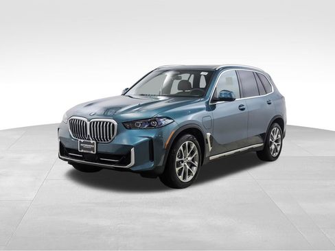 New 2026 BMW X5 xDrive50e w/ Premium Package image 1