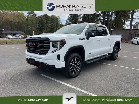 Used 2025 GMC Sierra 1500 AT4 w/ Technology Package AWD/4WD image 1