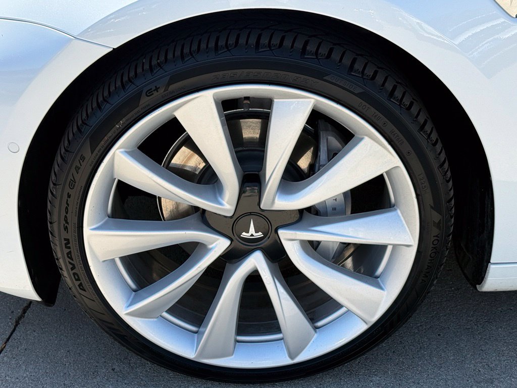 Used 2019 Tesla Model 3 Long Range AWD/4WD image 10