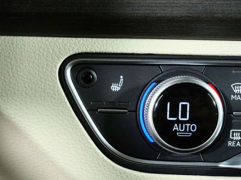 Certified 2023 Audi Q5 2.0T Premium w/ Convenience Package AWD/4WD image 22