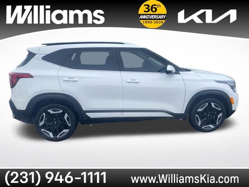 Used 2024 Kia Seltos SX w/ SX Sunroof Package image 1