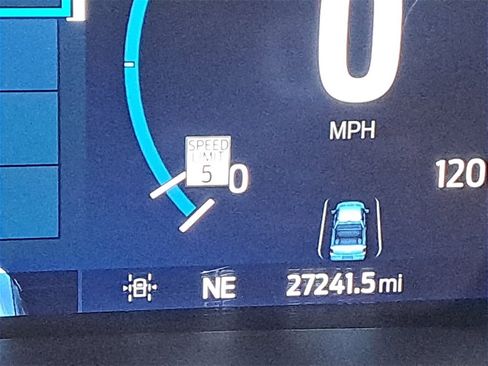 Used 2023 Ford F150 Lariat w/ Equipment Group 502A High image 31