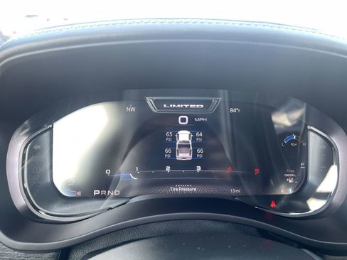 New 2024 RAM 2500 Limited image 19