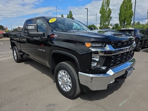 Used 2022 Chevrolet Silverado 2500 LT w/ Convenience Package AWD/4WD image 7