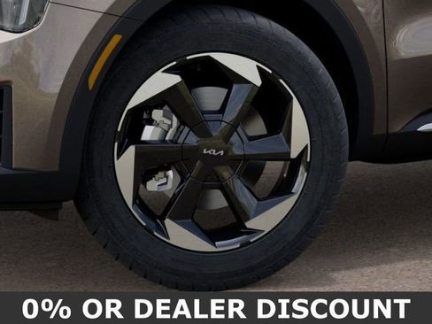 New 2026 Kia Sorento EX image 9