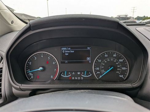 Used 2020 Ford EcoSport Titanium image 12
