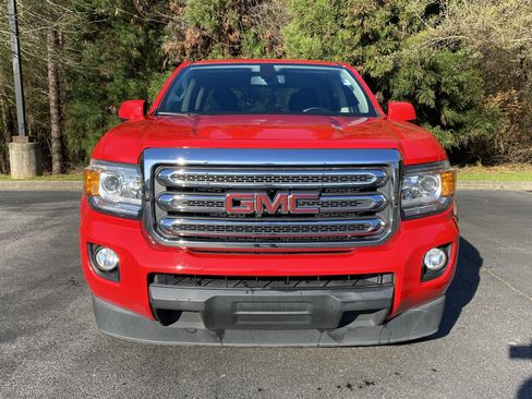 Used 2018 GMC Canyon SLE image 3