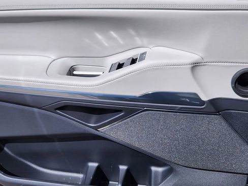 New 2026 Lincoln Navigator Reserve w/ Jet Appearance Package image 9