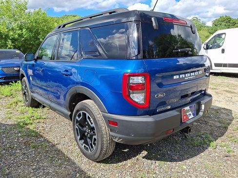 Used 2023 Ford Bronco Sport Outer Banks w/ Tech Package AWD/4WD image 6