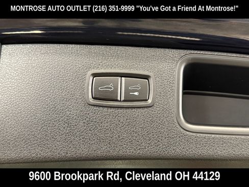 Used 2020 Porsche Macan AWD/4WD image 46