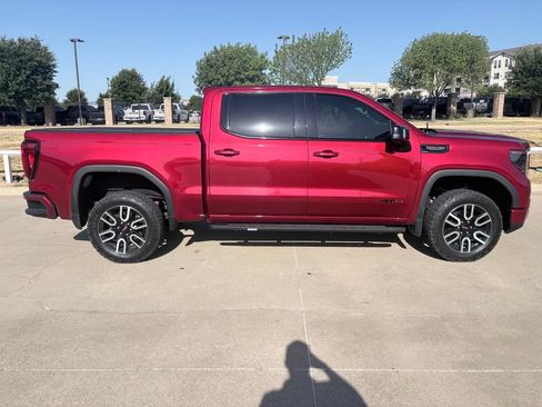 Used 2023 GMC Sierra 1500 AT4 w/ Technology Package AWD/4WD image 3