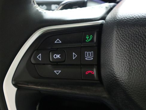 Used 2024 Jeep Grand Cherokee L Limited w/ Luxury Tech Group II image 28