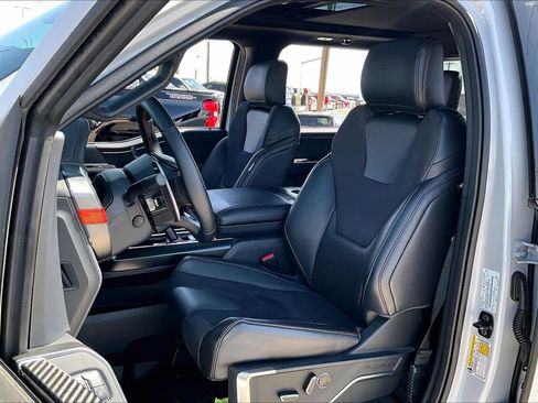 Used 2025 Ford F150 Raptor image 7