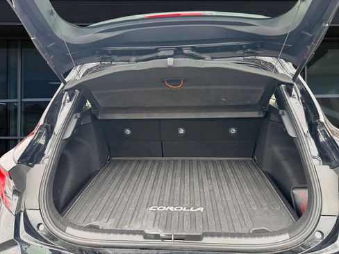Used 2024 Toyota Corolla XSE image 11