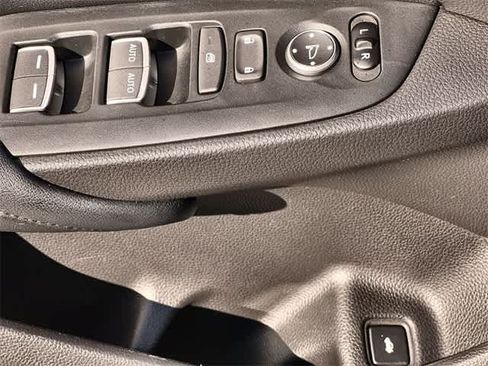 Used 2018 Honda Accord EX image 30