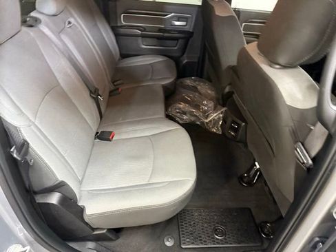 Used 2023 RAM 2500 Big Horn w/ Level 1 Equipment Group image 37