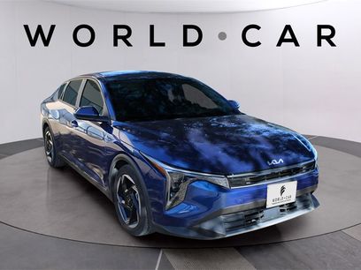 Certified 2025 Kia K4 EX