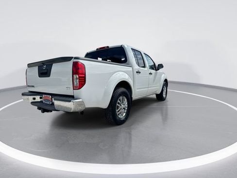 Used 2019 Nissan Frontier SV RWD image 5