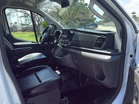 Used 2022 Ford Transit 250 Low Roof RWD image 20
