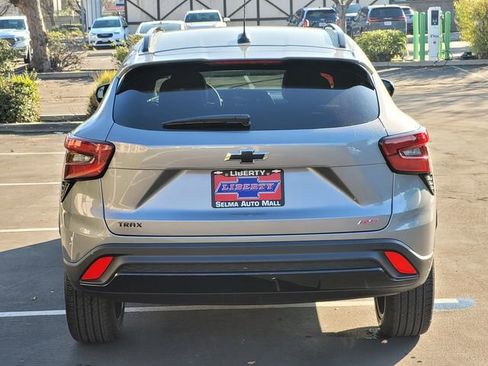 New 2026 Chevrolet Trax RS w/ Driver Confidence Package image 5