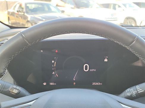 Used 2024 Buick Encore GX Sport Touring image 18