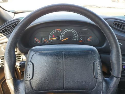 Used 1995 Chevrolet Camaro Z28 RWD image 22