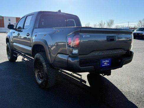 Used 2021 Toyota Tacoma TRD Pro image 8