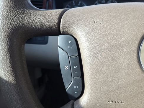 Used 2008 Chevrolet Impala LT FWD image 26