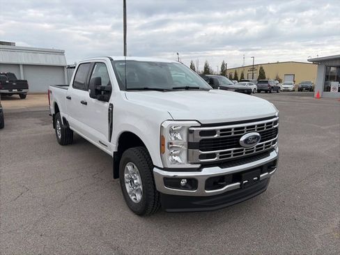 New 2026 Ford F250 XLT image 8