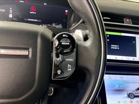 Used 2020 Land Rover Range Rover Velar R-Dynamic S AWD/4WD image 23