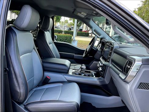 Used 2025 Ford F150 Lariat image 9